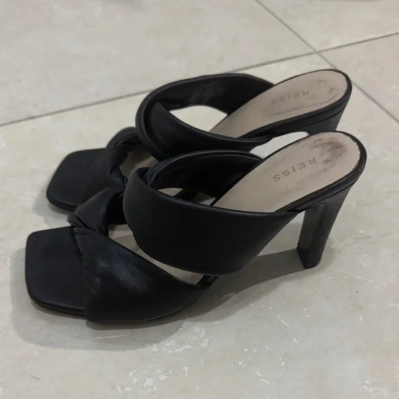 Reiss Black Eliza Sandal - Picture 6 of 10